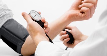 První pomoc při výkyvech krevního tlaku